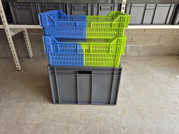600 x 400 x 153 – 27L – Ajouré – 13A24